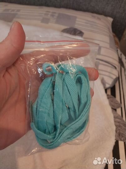 Шнурки для обуви со стразами новые