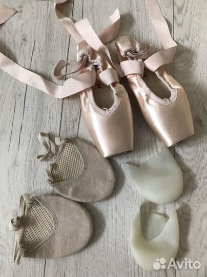 Пуанты r class,трико,вкладыши стликон,полупальцы