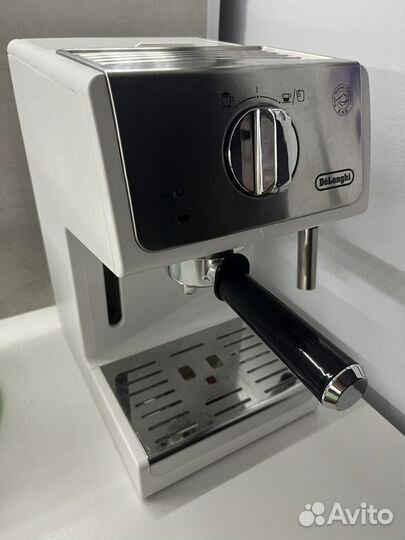 Кофеварка рожковая delonghi ecp 33.21
