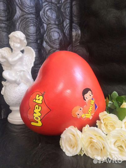 Сердце love is