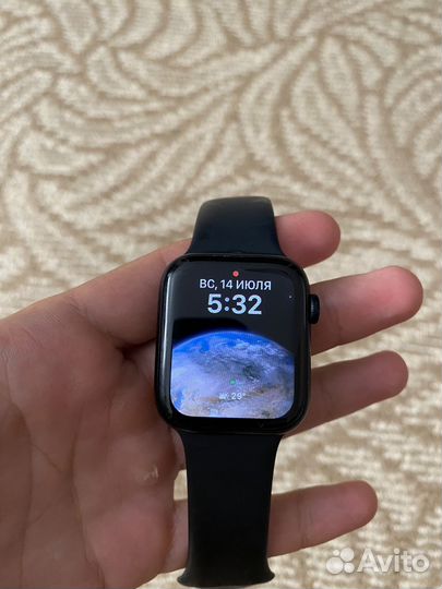Часы apple watch se 2