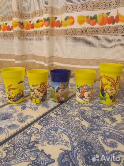 Пластиковые стаканчики Несквик