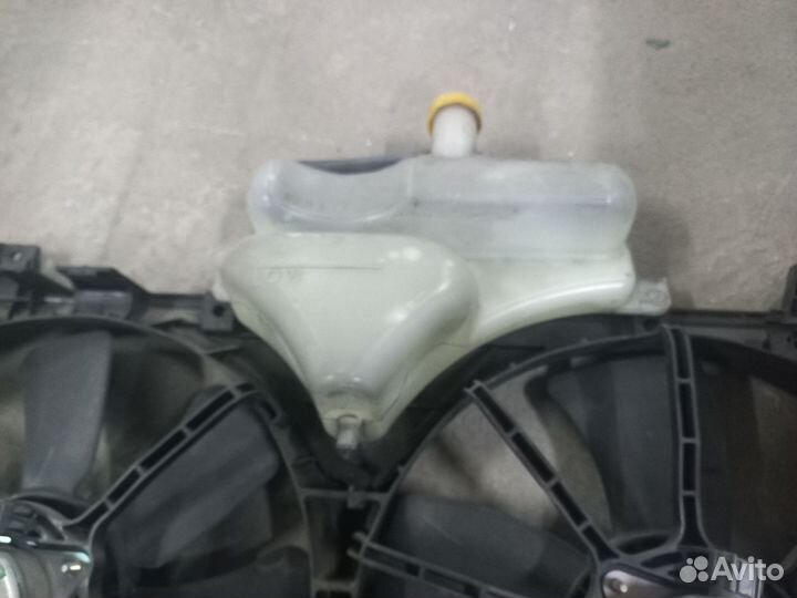 Диффузор радиатора Mazda 6 GH 2,5