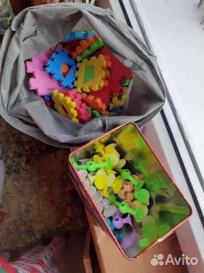 Детские игрушки