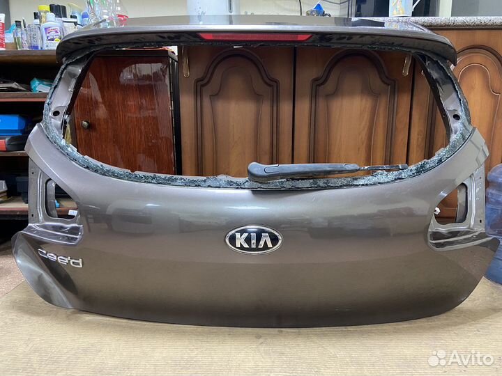 Крышка багажника Kia Ceed 2 JD 12-18 хэтчбек