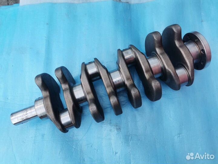 Коленва Mercedes C E W204 W212 M271