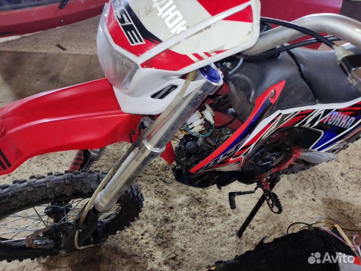 Продам питбайк BSE-ph10 125E