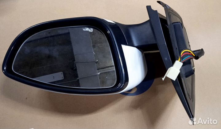 Зеркало правое A8202200A2 Lifan X50