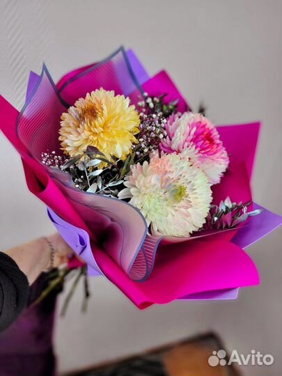 Доставка цветов и букетов