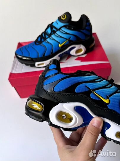 Кроссовки Nike air max tn plus