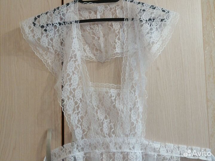 Белый школьный фартук