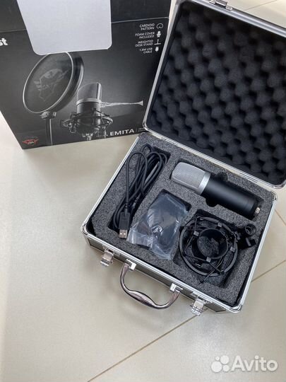 Микрофон игровой (для стриминга) Trust Emita