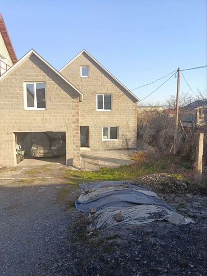 Дом 219,4 м² на участке 10,5 сот.