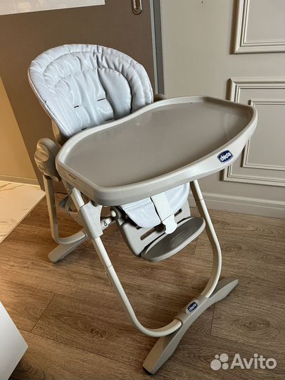 Стульчик для кормления chicco бежевый экокожа