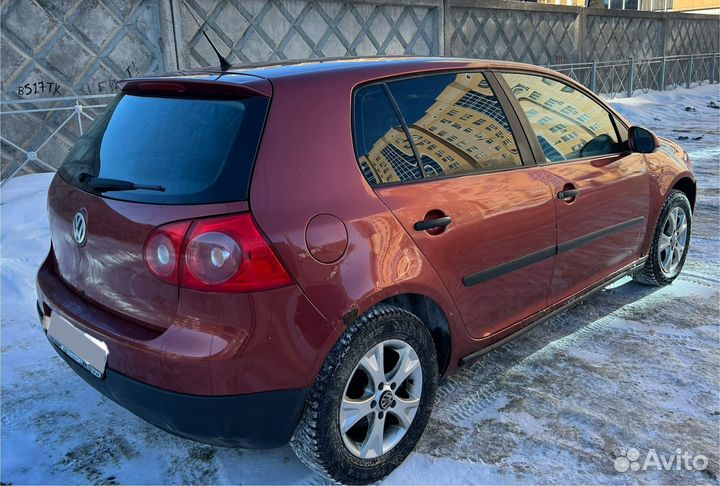 Volkswagen Golf 1.6 AT, 2005, 303 600 км