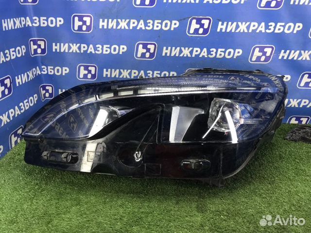 Фара передняя левая Peugeot 3008