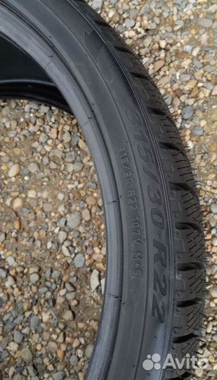 Pirelli Scorpion Winter 315/30 R22 107V