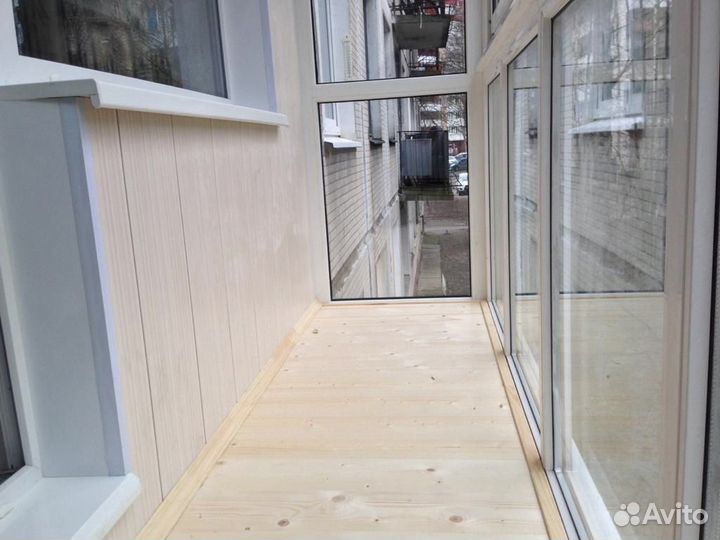 Дверь на балкон