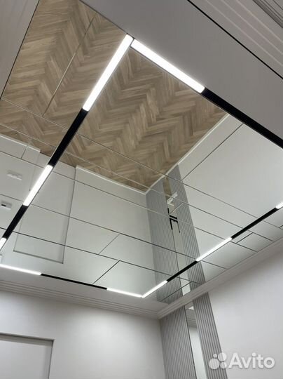 Зеркальное панно