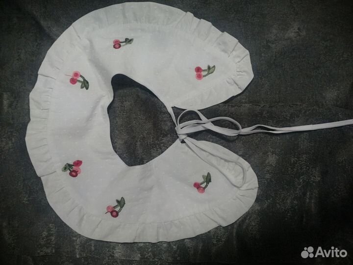 Накладной воротник
