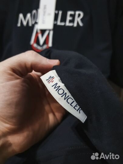 Moncler: ваша новая любимая футболка