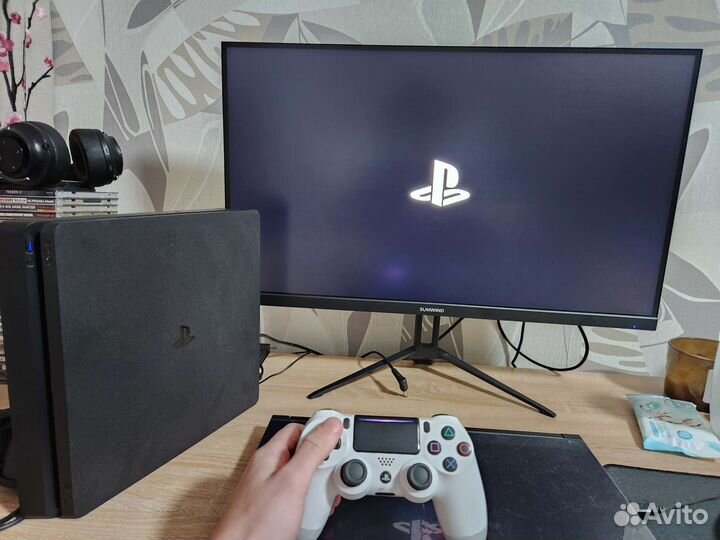 PlayStation 4 Slim 512 gb