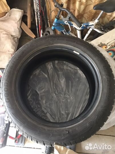 Goodyear UltraGrip Performance Gen-1 225/55 R18
