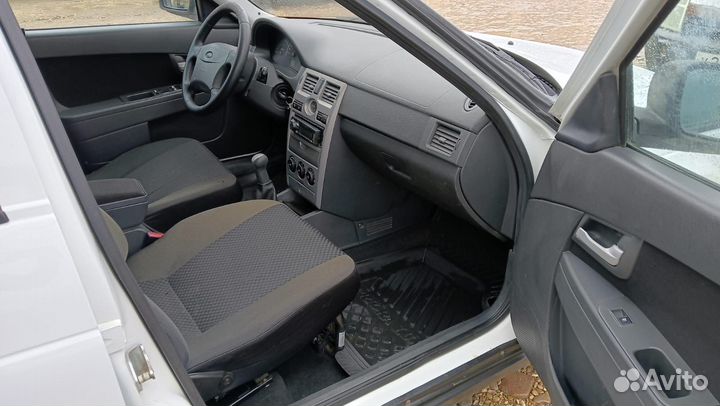 LADA Priora 1.6 МТ, 2011, 170 000 км