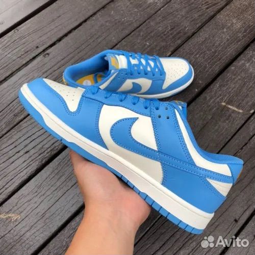 Nike sb Dunk low university blue