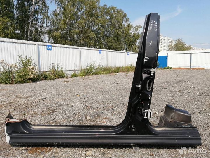 Порог со стойкой левый Skoda Octavia A4 1U- 2000-2