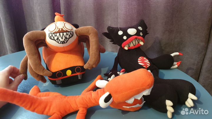 Игрушки монтры