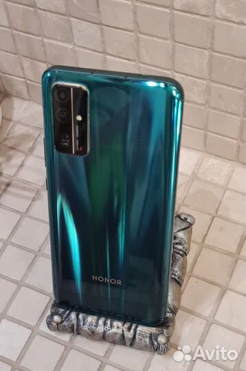 Мобильные телефоны