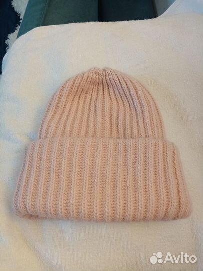 Шапка женская вязаная