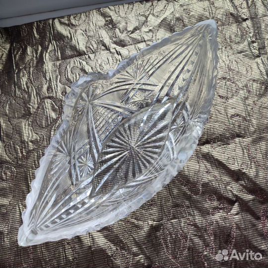 Ваза хрустальная