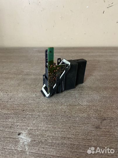 Моторчик стеклоподъемника (плата) Golf4