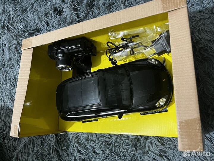 Машина на пульте управления