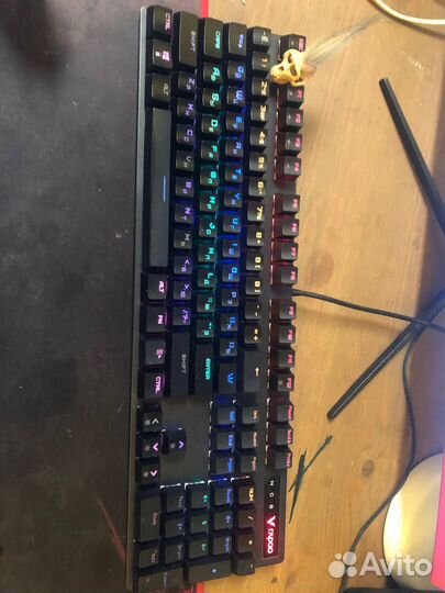 Продам клавиатуру Rapoo V500pro