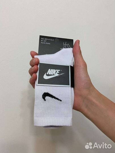 Носки nike высокие белые