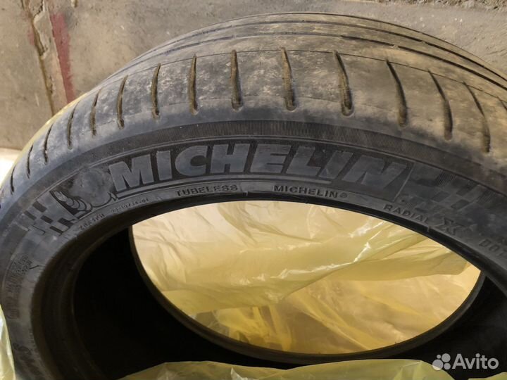 Michelin Pilot Sport 3 235/45 R18 98Y