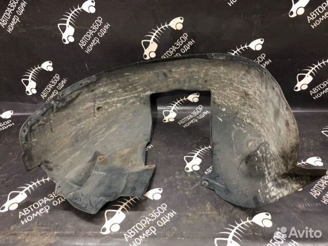 Подкрылок Volvo S60 2.5L B5254T2 2003