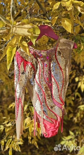 Купальник для художественной гимнастики