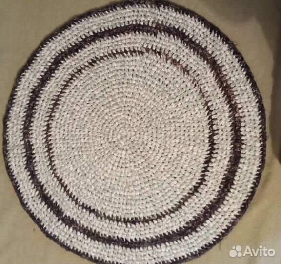 Коврик ручной работы