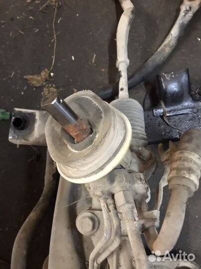 Рено логан рейка рулевая с гур гуром