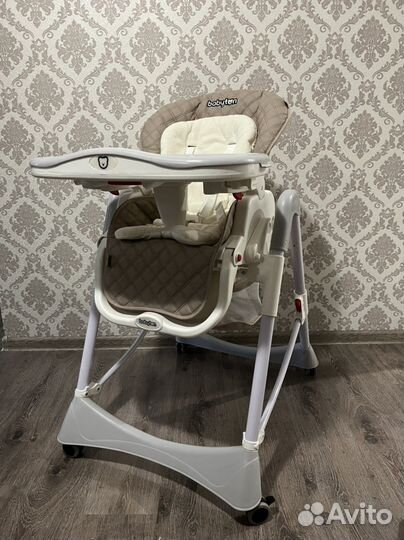 Детский стульчик для кормления