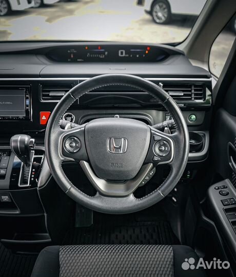 Honda Stepwgn Spada 1.5 CVT, 2017, 69 800 км