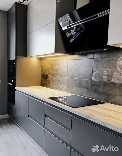 Прямой кухонный гарнитур современный