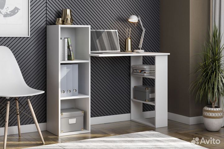 Компьютерный стол со стеллажом. В наличии