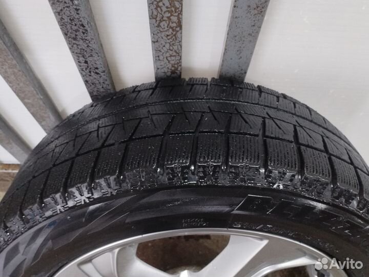 Corsa 2233 215/55 R17