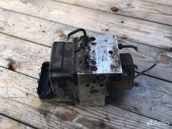 Блок абс abs ниссан цефиро максима 2.0 АКПП cefiro