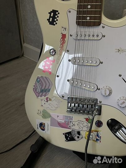 Электрогитара fender stratocaster и комбик hiwatt